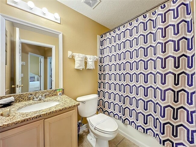 Building Photo - 520 Orista Dr