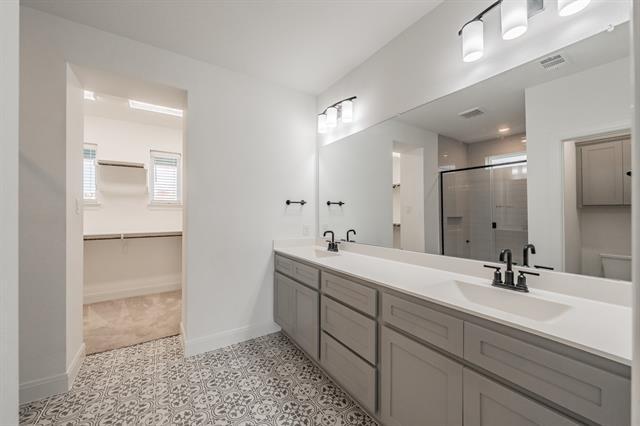 Building Photo - 13361 Hedgebrook Pl