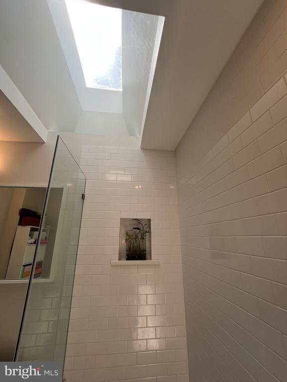 Building Photo - 5410 3rd St NW