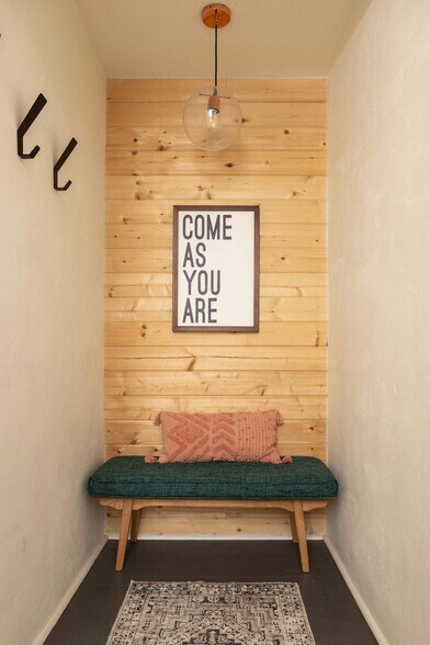 Building Photo - 522 W Franklin St