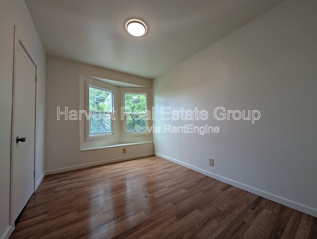 Building Photo - 2512 Myrtle St