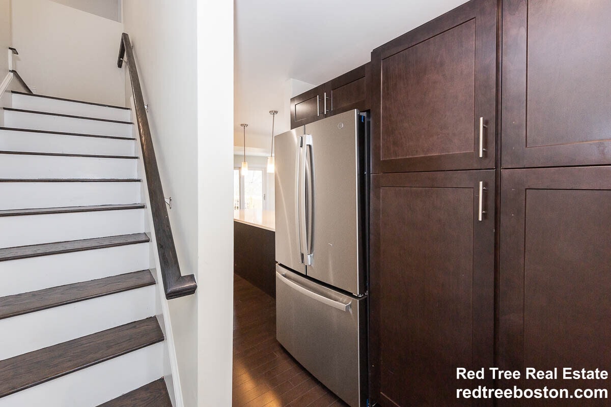 Building Photo - 57-59 Catherine St. Unit 2
