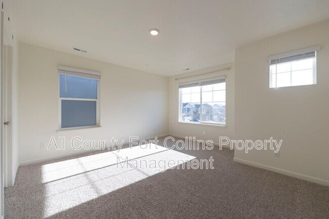 Building Photo - 2635 Osprey Wy
