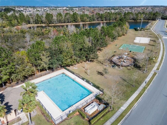 Building Photo - 2545 Hunley Loop