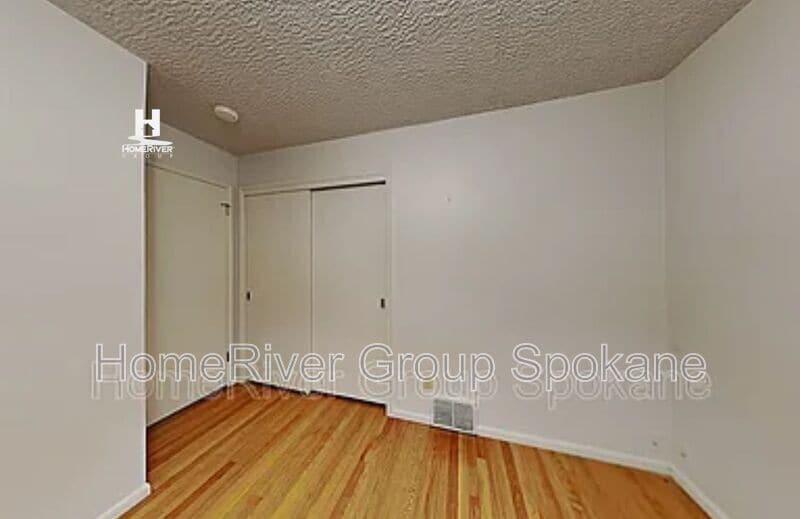 Building Photo - 3416 S Napa St