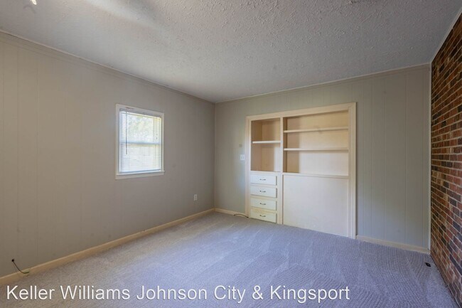 Building Photo - 4 br, 2 bath House - 1011 Westminister Dr