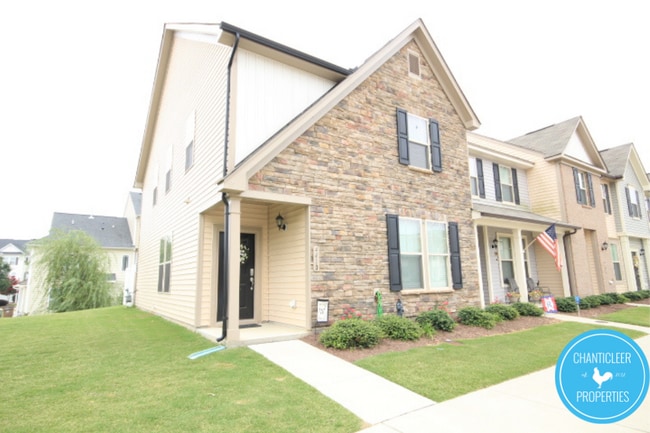 Primary Photo - 4410 Hillsgrove Rd