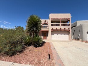 Building Photo - Custom 3 Bedroom Plus Office Home Available in Trinity Estates in Rio Rancho!