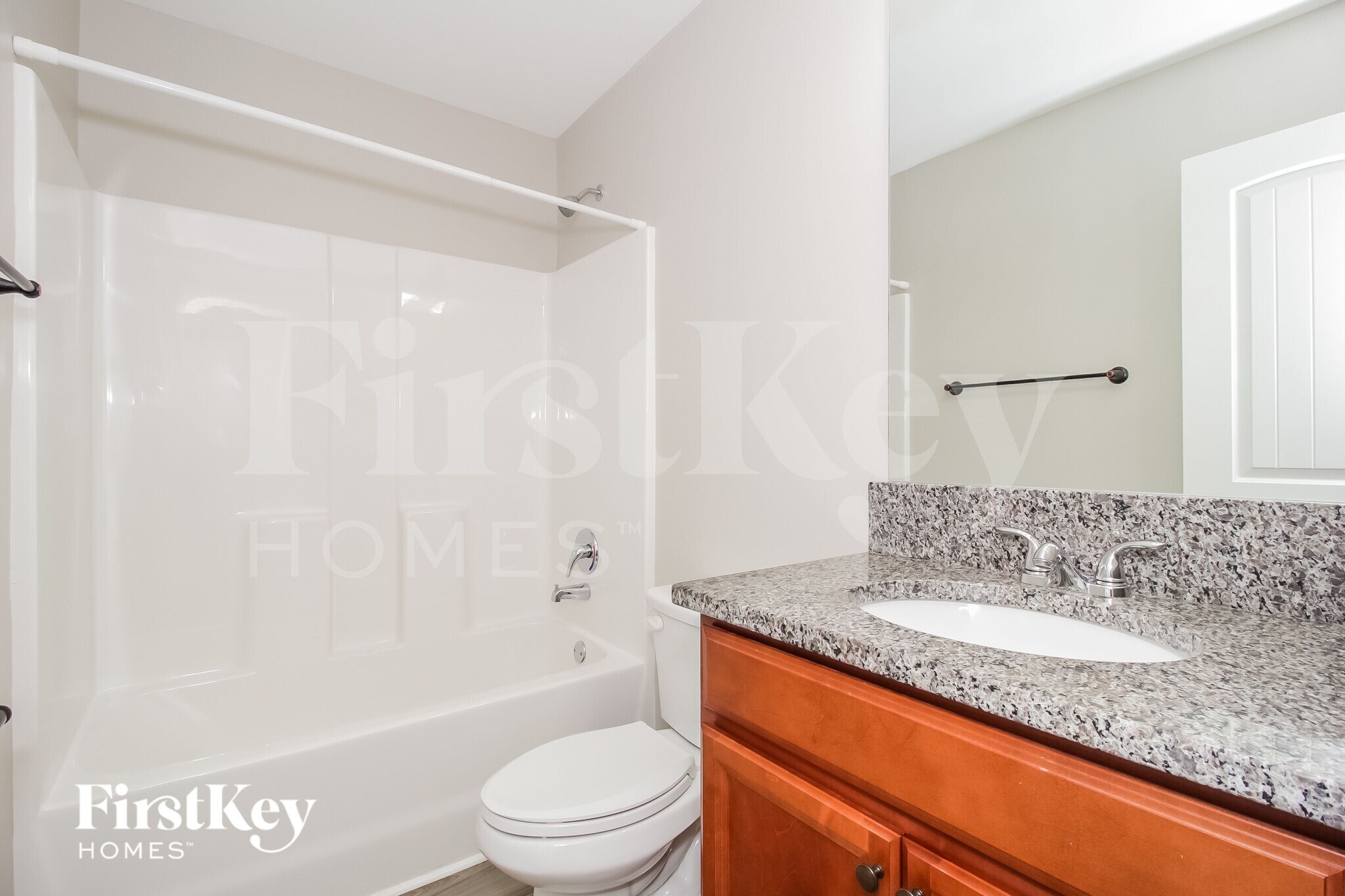 Building Photo - 20 Oakbrook Dr