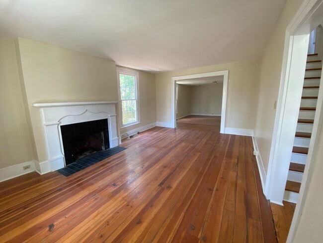 Building Photo - Lawn Care Included!!