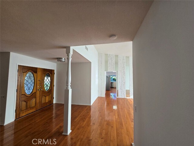Building Photo - 2125 Camino La Vista