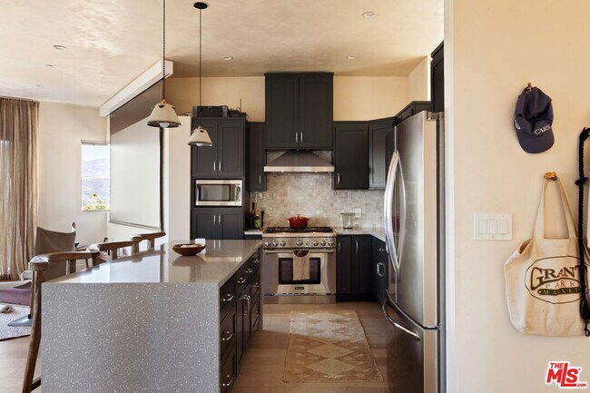 Building Photo - 3663 Kinney St