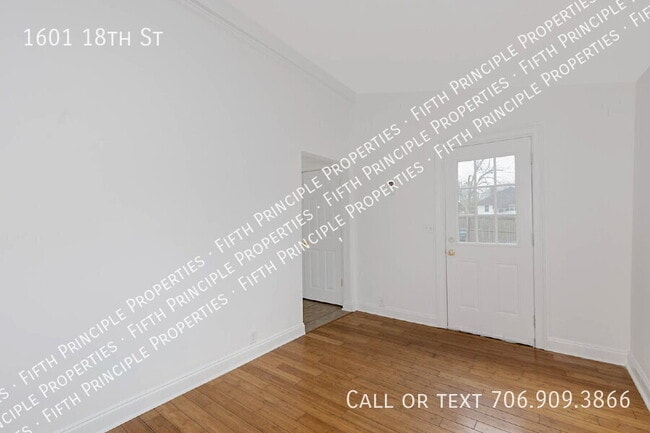 Building Photo - 1601 18th St