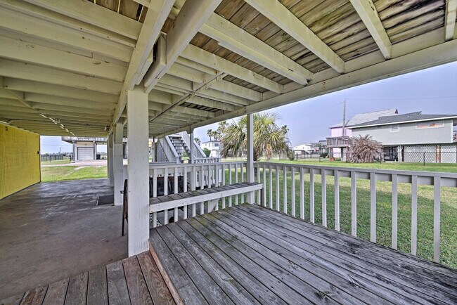 Building Photo - 23115 Camino St