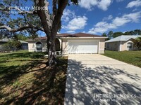 Building Photo - 725 Pelican Ct