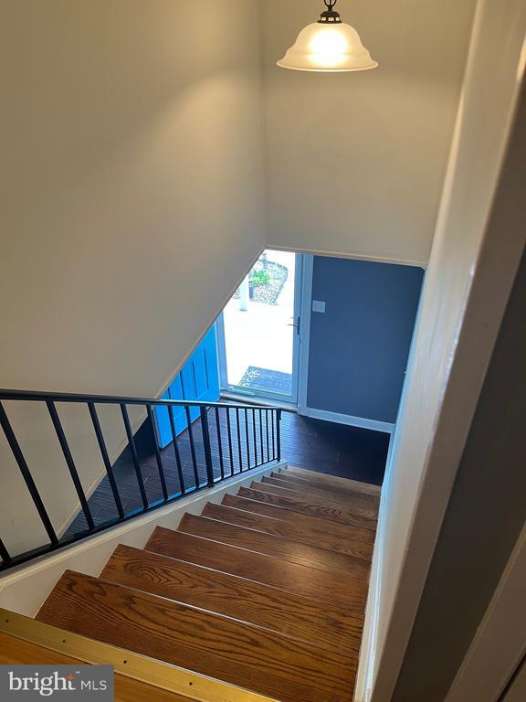 Building Photo - 3506 Mullin Ln