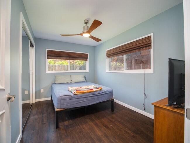 Building Photo - 495 Hoala Dr