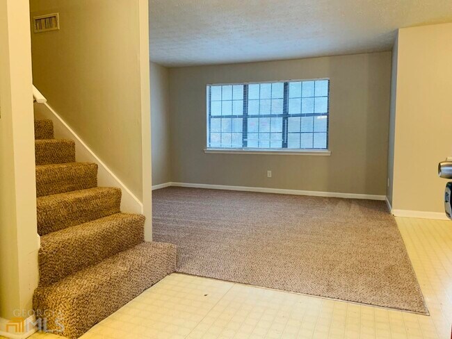 Building Photo - 149 Appleton Blvd