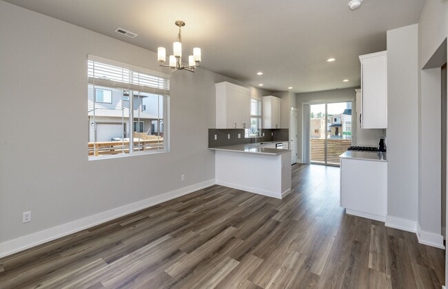 Building Photo - New Construction - Tehaleh community