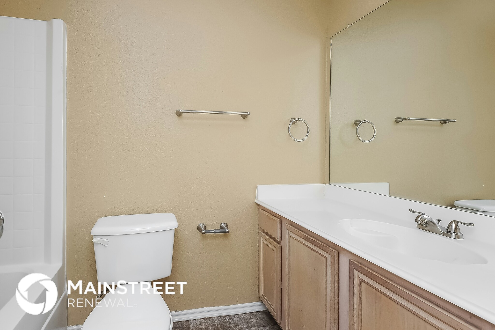 Building Photo - 7001 Avington Way