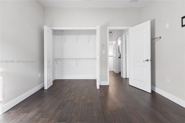 Building Photo - 2424 SW 152nd Path