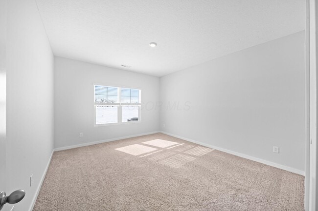 Building Photo - 511 Darliene Dr