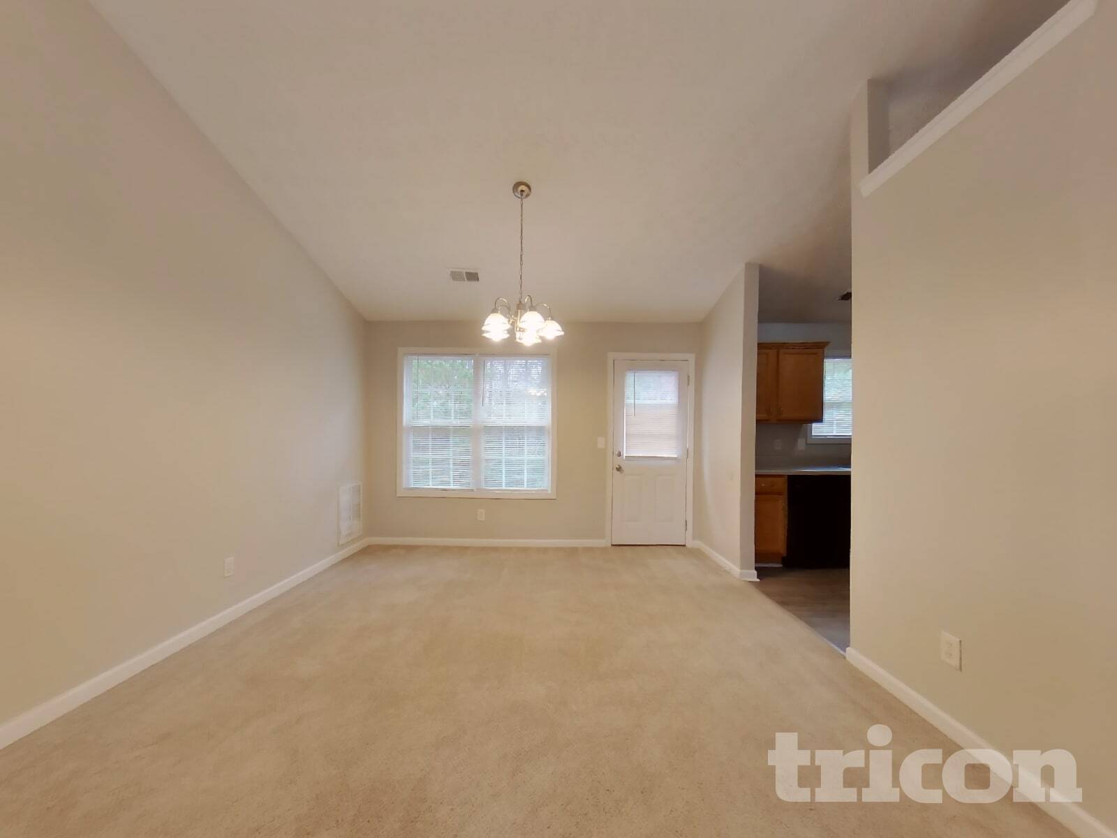 Building Photo - 204 Arbor Creek Dr