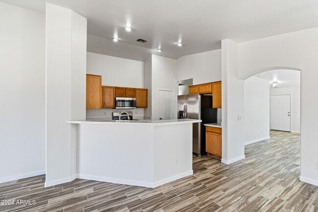 Building Photo - 17482 W Caribbean Ln