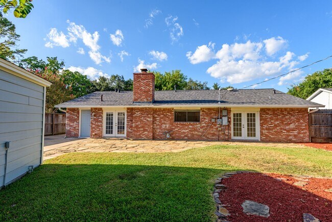 Building Photo - 10715 Wickersham Ln