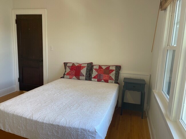 Bedroom 1 - 4724 Lyndale Ave S