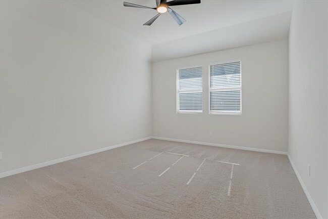 Building Photo - 168 Kings Cyn Dr