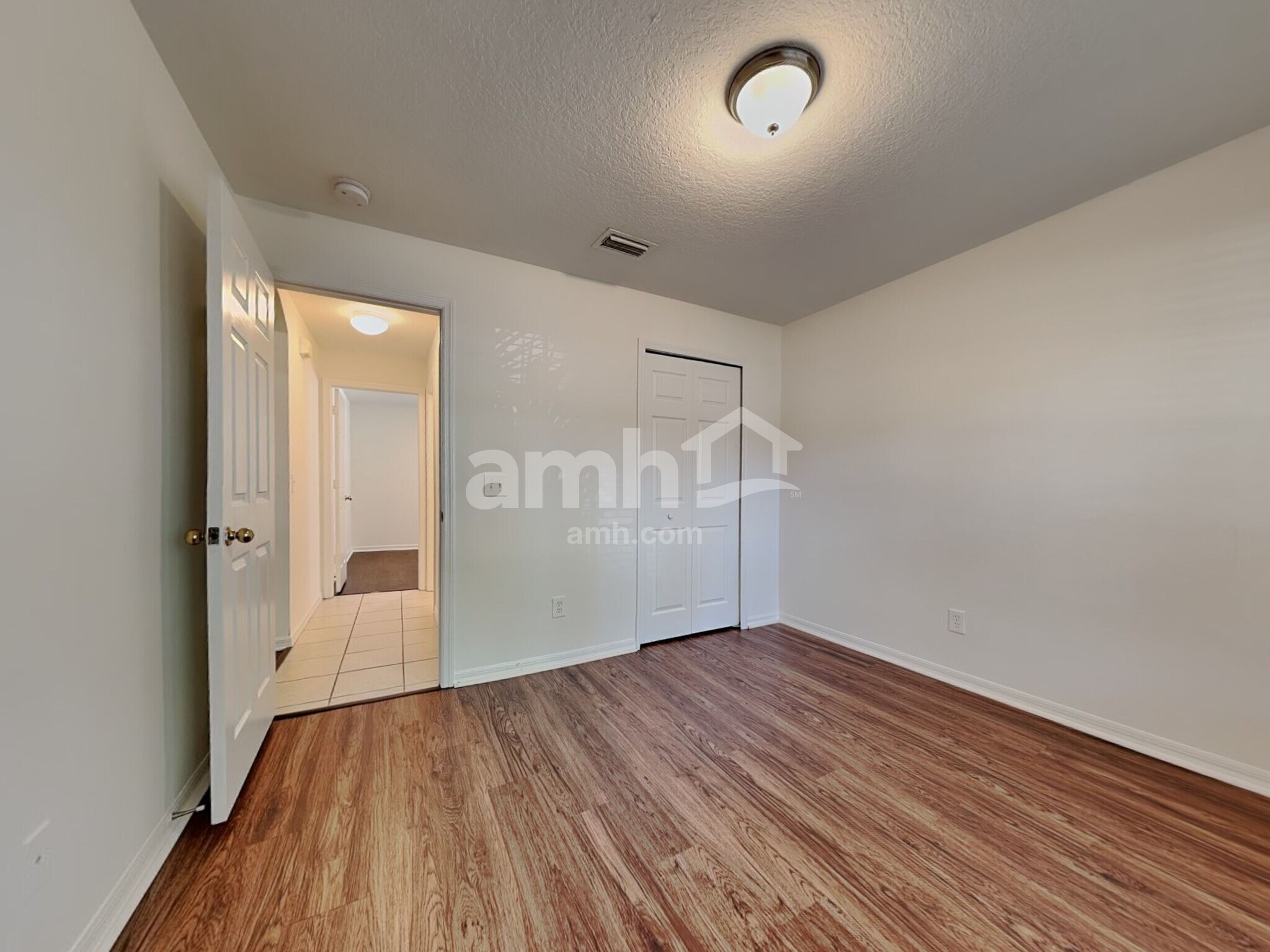 Building Photo - 15004 Shaw Rd