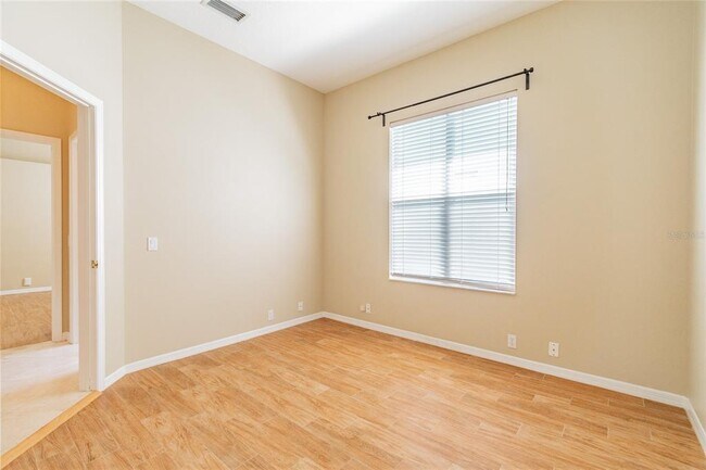 Building Photo - 10506 Chelmsford Way