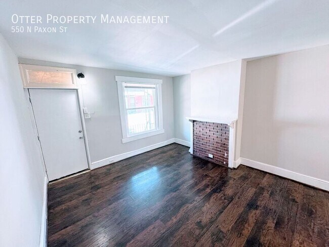 Building Photo - 550 N Paxon St
