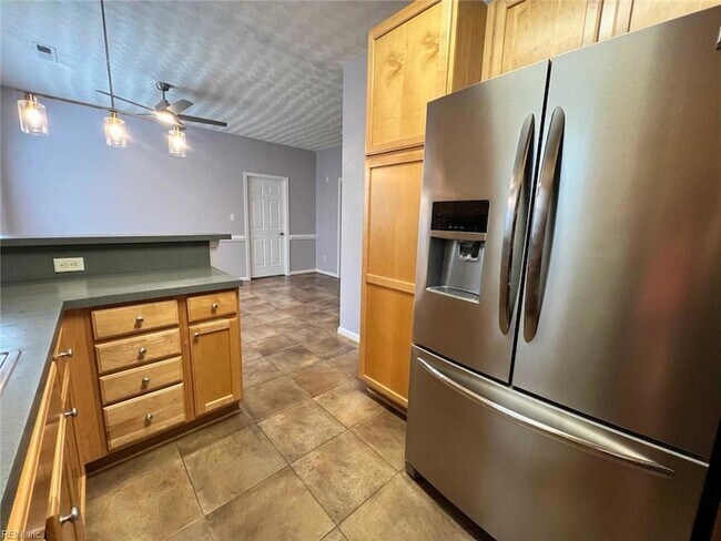Building Photo - 1812 Kempsville Crossing Ln