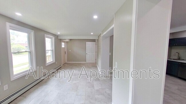 Building Photo - 4 Teneyck Avenue - 3