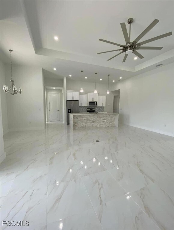 Building Photo - 24 Chiquita Blvd S