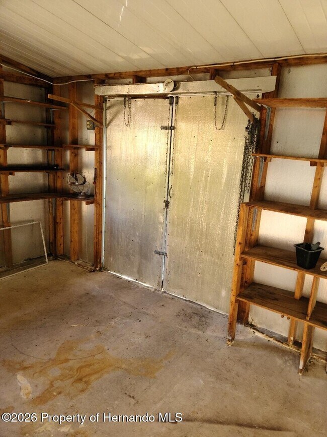 Building Photo - 15466 Brookridge Blvd