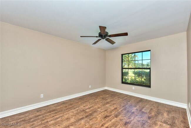 Building Photo - 2106 Imperial Golf Course Blvd