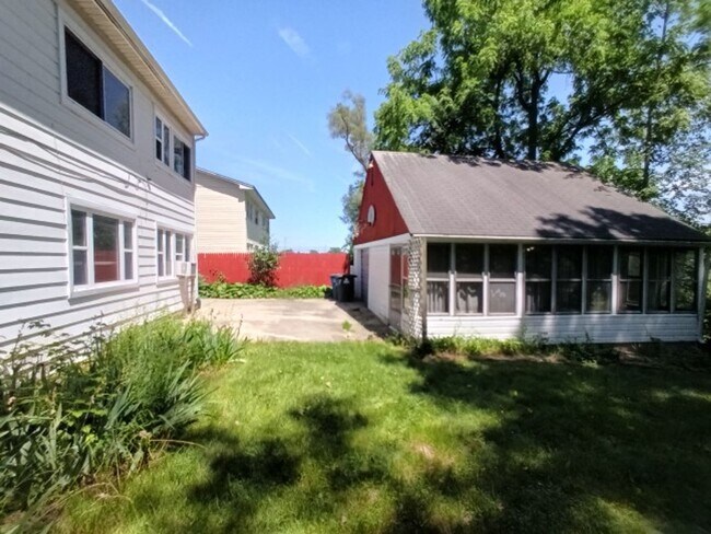 Building Photo - 31437 Alcona Ct
