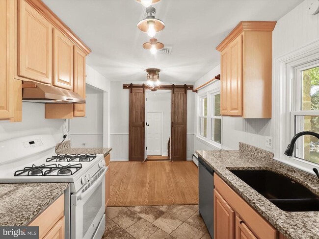 Building Photo - 3116 Bethany Ln