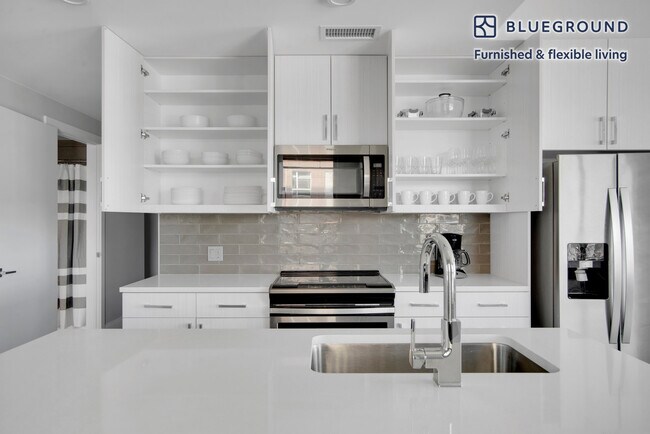 Building Photo - 2100 Welton St