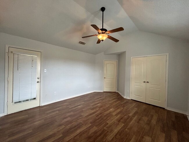 Building Photo - North Richland Hills Homes for Rent