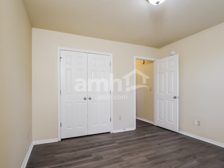 Building Photo - 20377 East 33rd St S