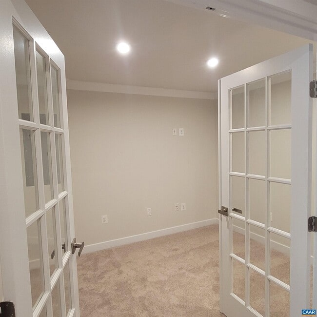Building Photo - 2016 Landon Ln