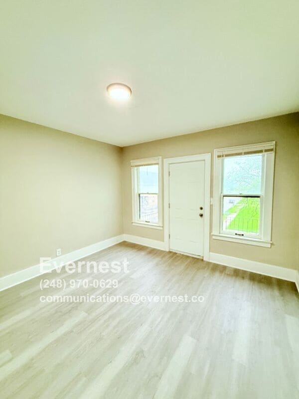 Building Photo - 5440 Milford St