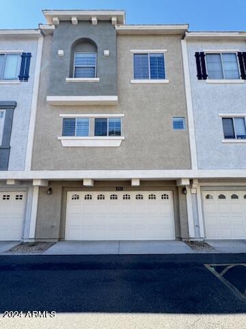 Building Photo - 2150 W Alameda Rd