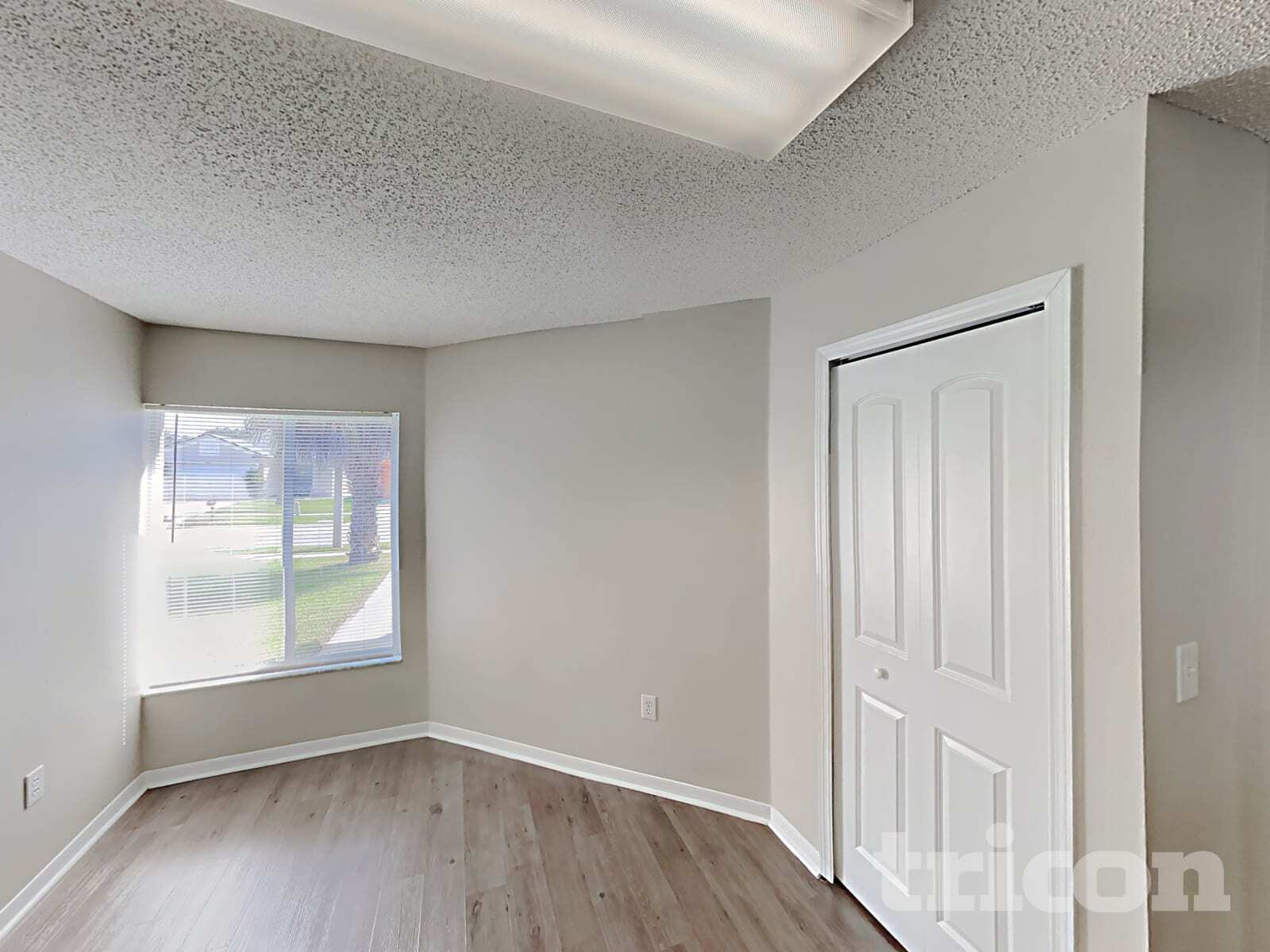 Building Photo - 4432 Country Hills Blvd