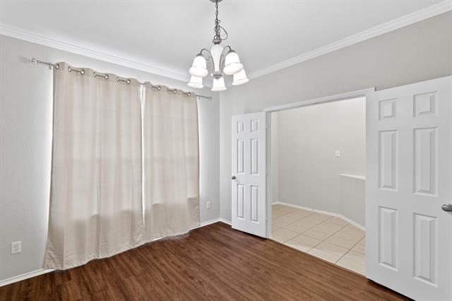 Building Photo - 5812 Pebble Ridge Dr