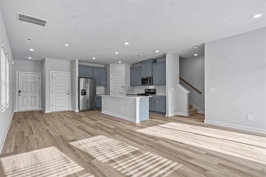 Building Photo - 432 Blissful Ct